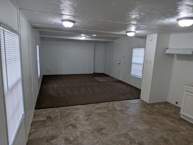 Building Photo - 14962 Goliad Dr