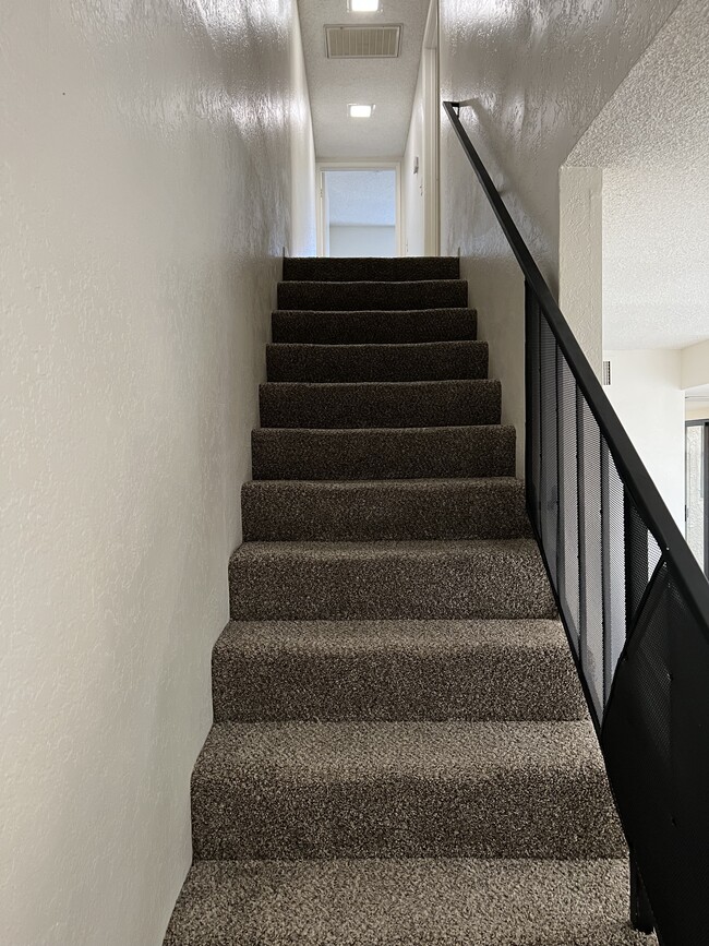 Stairs - 44200 Kingtree Ave