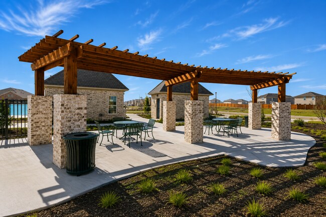 Building Photo - 715 Roanoke Dr
