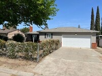 Building Photo - 3-bedroom single story in Turlock!
