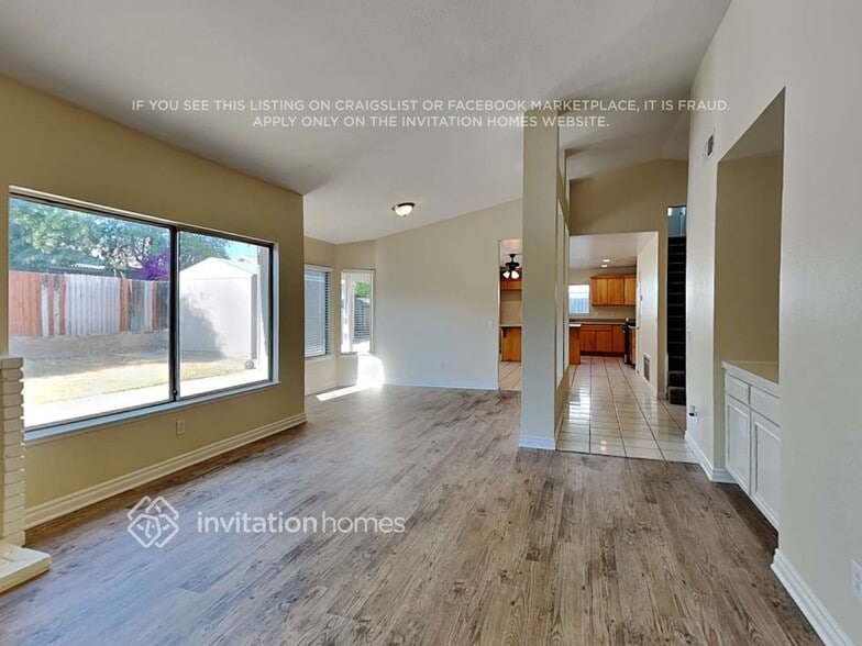 Building Photo - 23706 New England Dr