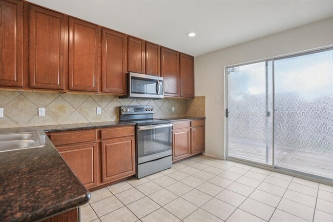 Building Photo - 13413 Lismore Ln