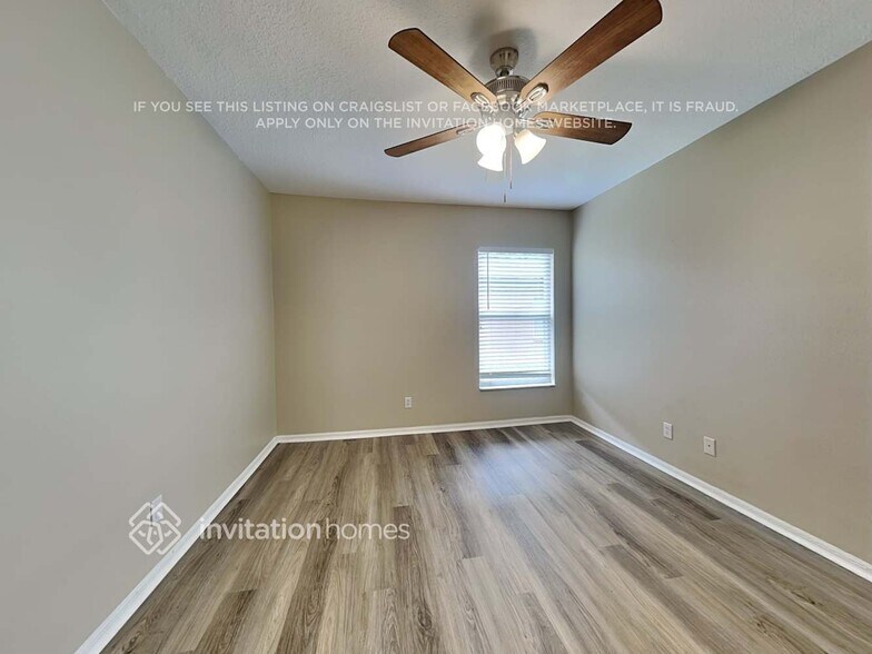 Building Photo - 2609 Brookville Dr