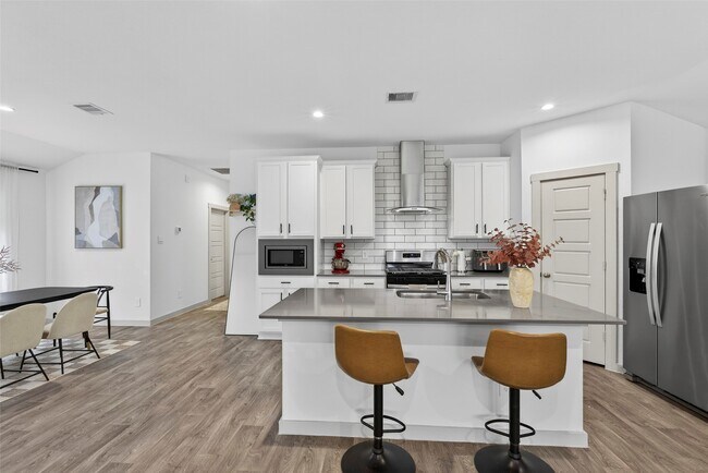 Building Photo - 12812 Tokenhouse Ln