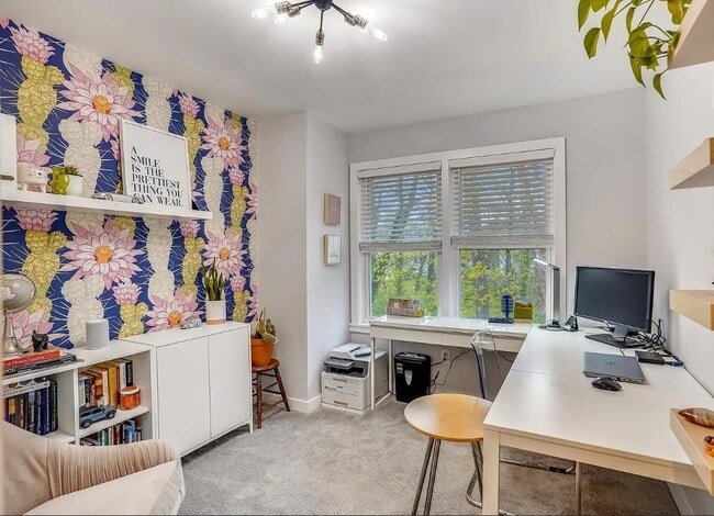 Building Photo - Bethany Court