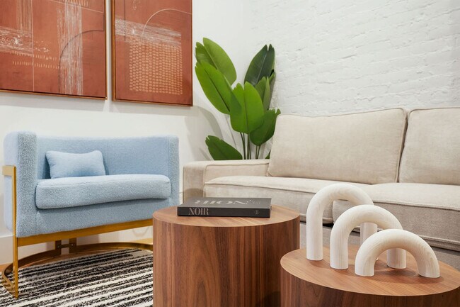 Building Photo - 1290 1st Ave