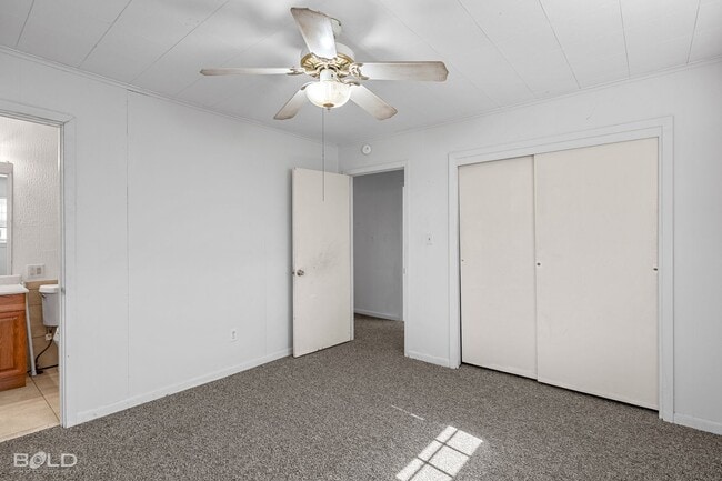 Building Photo - 7062 Winburn Dr