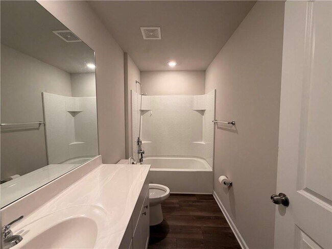 Building Photo - 223 Wynn Wy