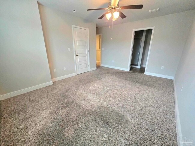 Building Photo - 6012 Royal Port Ct