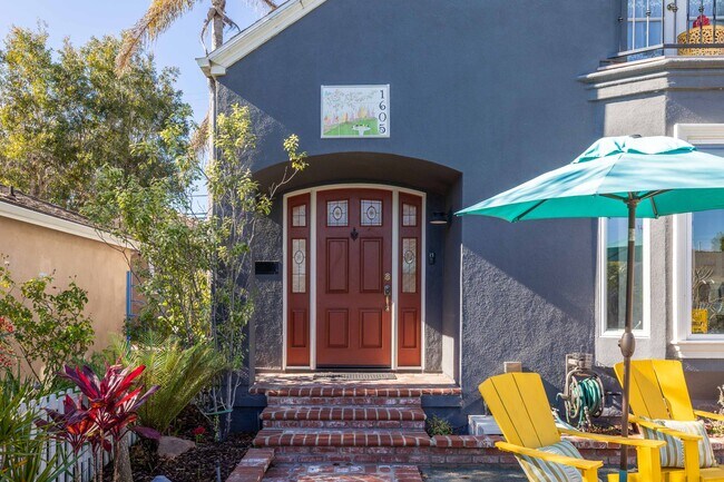 Building Photo - 1605 Lynngrove Dr