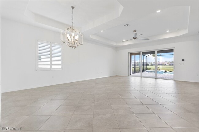 Building Photo - 15925 Sugar Hl Dr