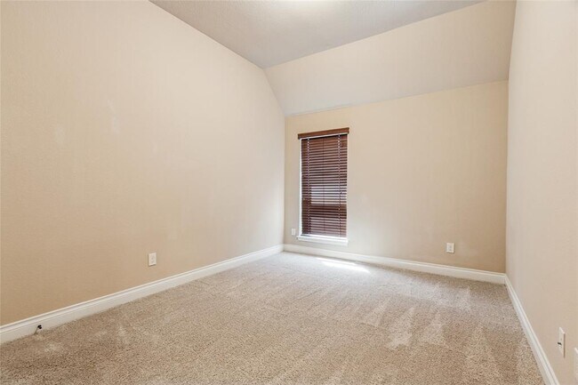 Building Photo - 27111 Hardwick Hills Ln