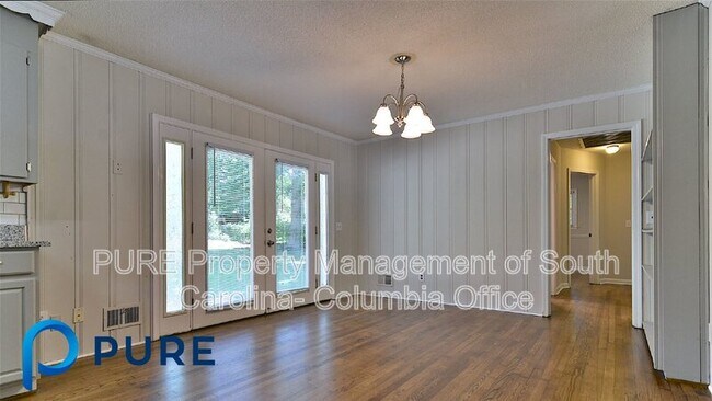 Building Photo - 316 Pitney Rd