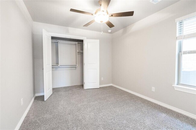 Building Photo - 16140 Verbena Cir