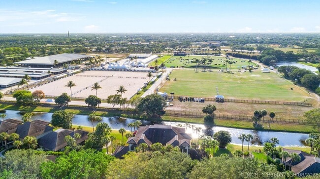 Building Photo - 2785 Polo Island Dr