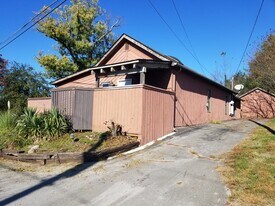 Building Photo - 1191 Mill Creek Rd
