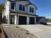Building Photo - 4740-4760 3rd St, Rocklin, CA 95677