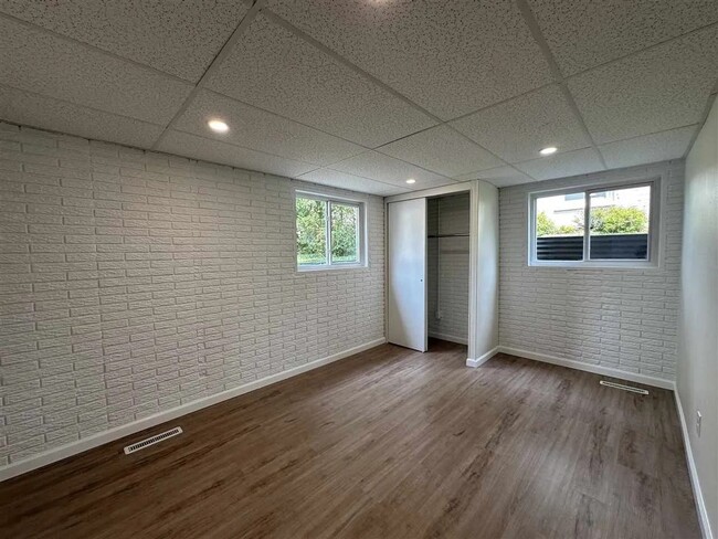 Building Photo - 3006 Stanford Ave