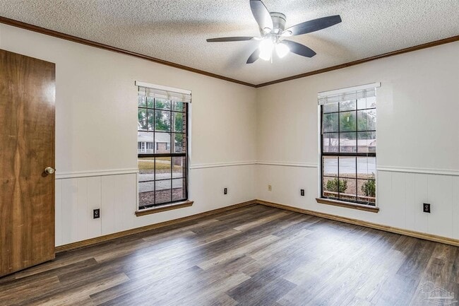 Building Photo - 6327 Heart Pine Dr