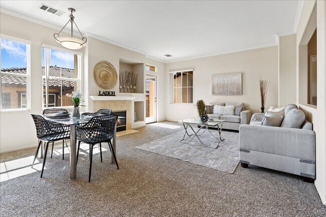 Building Photo - $3,299 - 2 Bed / 2 Bath Stunning Corner Un...