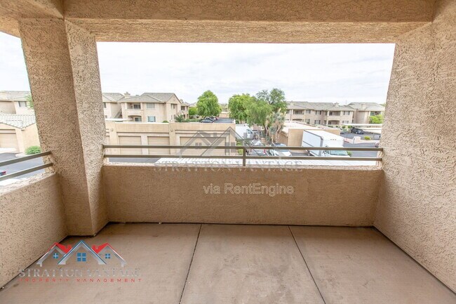 Building Photo - 16013 S Desert Foothills Pkwy