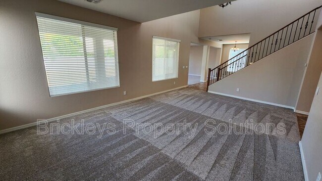 Building Photo - 4446 E Blue Sage Rd