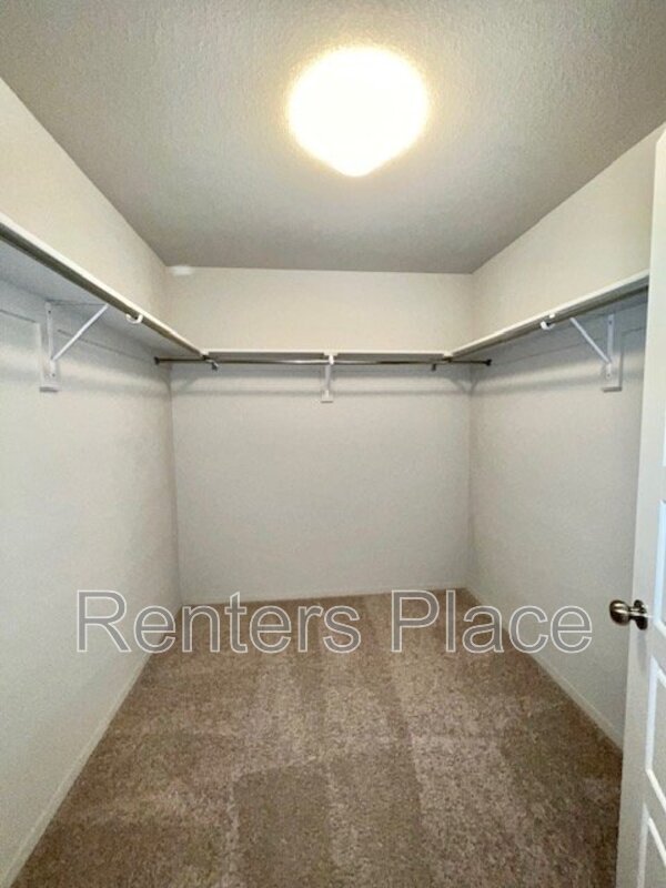 Building Photo - 14215 N 74th E Ave
