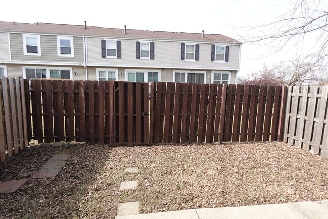 Building Photo - 1996 Georgetown Ln