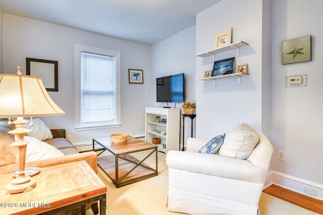 Building Photo - 120 Mt Tabor Way