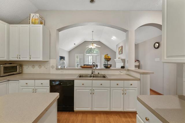 Building Photo - 3701 Kales Ln