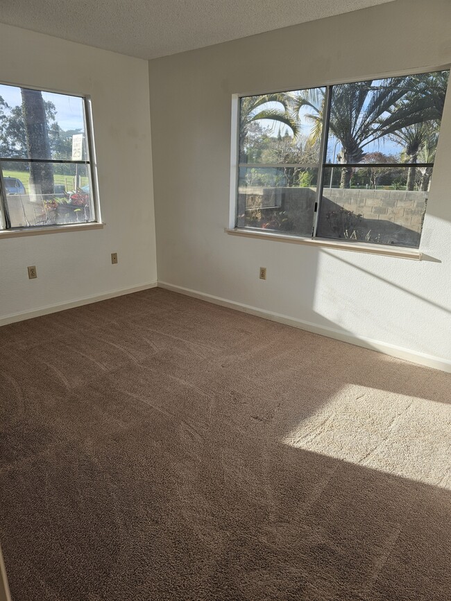 Building Photo - 95-1045-1045 Kaapeha St