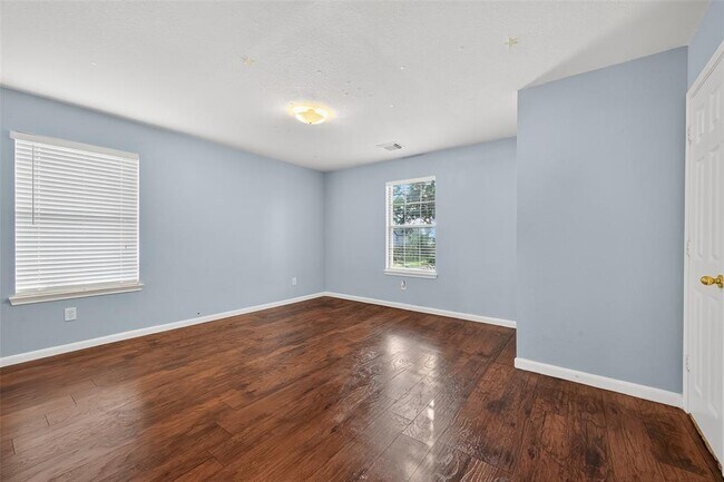 Building Photo - 21515 White Falls Ln