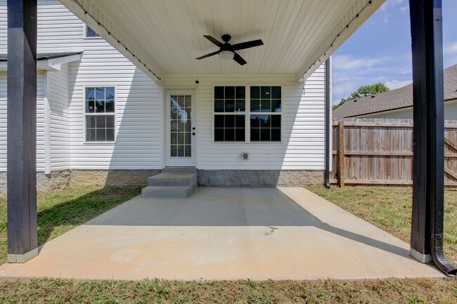 Building Photo - Modern Beauty With Shiplap, Iron Fixtures....