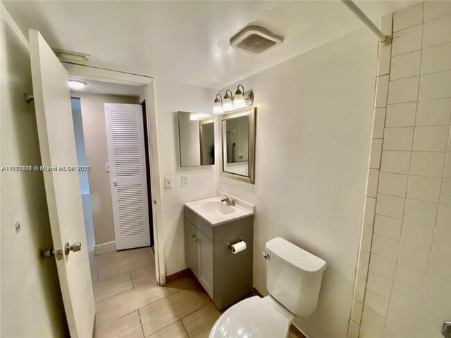 Building Photo - 2 bedroom in Miramar FL 33025