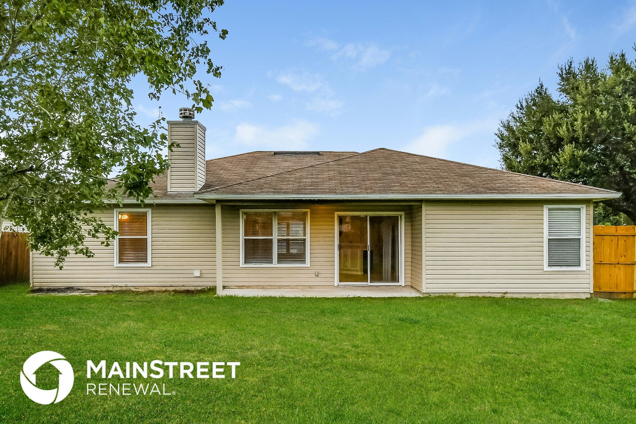 Building Photo - 1431 Redbird Creek Dr