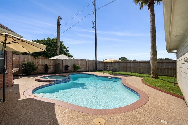 Building Photo - 4710 Devonberry Ln