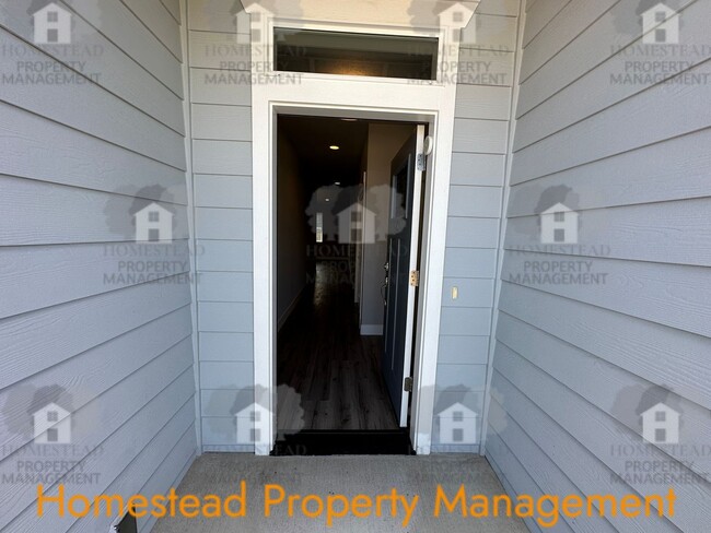 Building Photo - Happy Holidays from Homestead! Get 50% off one month of rent!