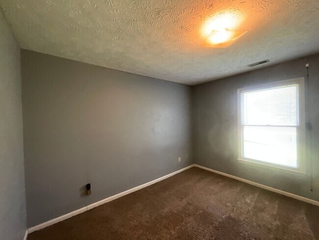Building Photo - 145 Cotton Top Pl