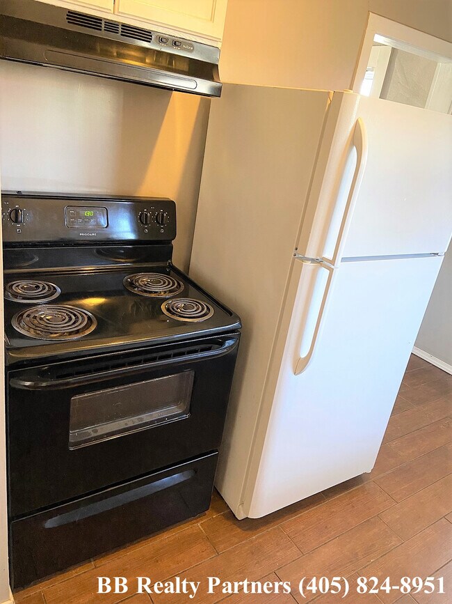 Building Photo - 1115 S Atlanta Ave