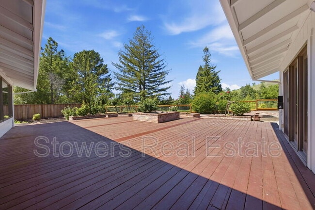 Building Photo - 155 Mountain Canyon Pl