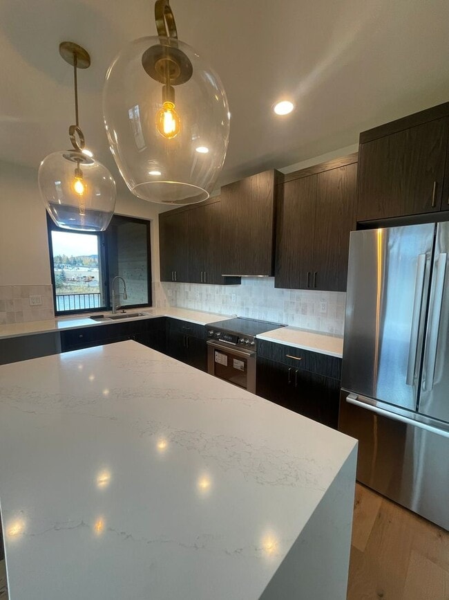 Building Photo - Whitefish Landing Town House