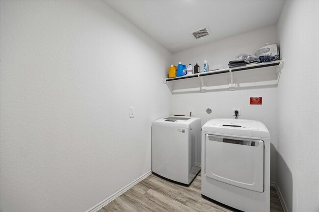 Building Photo - 4231 Brinkworth Dr