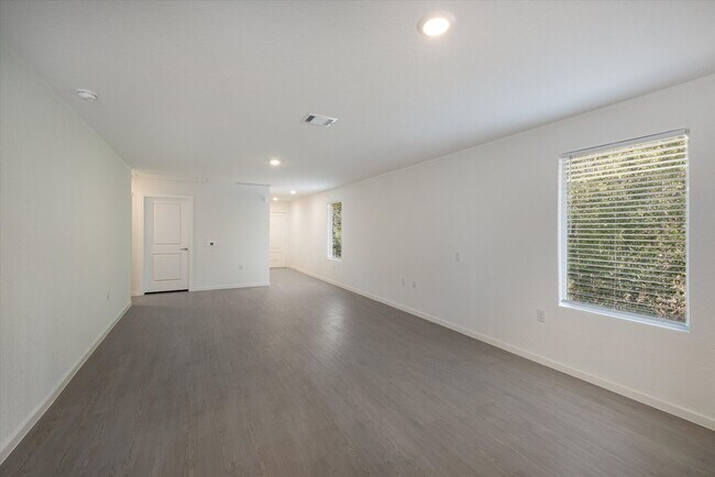 Building Photo - 13523 Verplank Bnd
