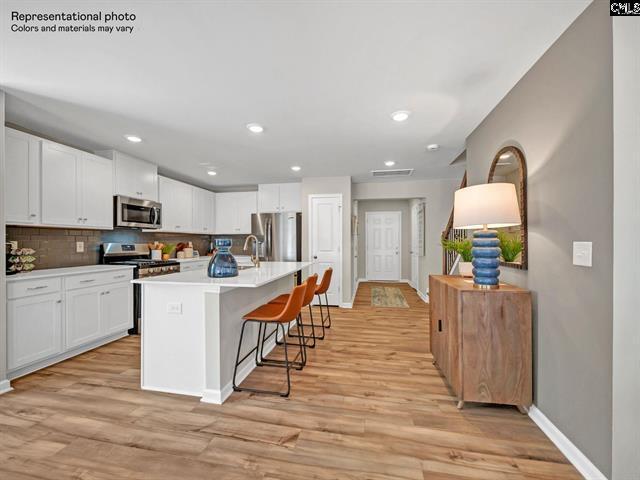 Building Photo - 240C Pine Point Rd