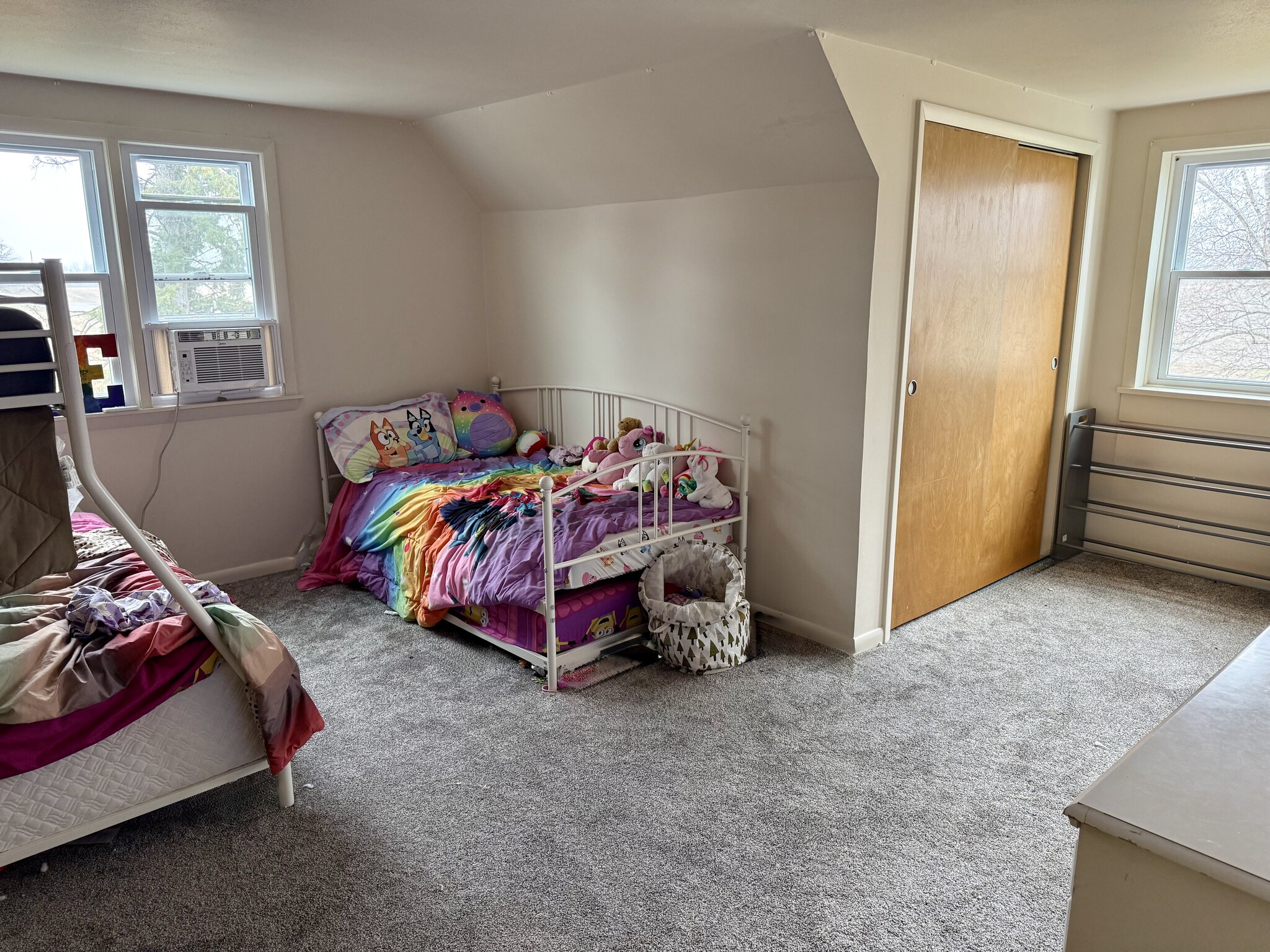 Upstairs bedroom 1 - 21834 Northcape St