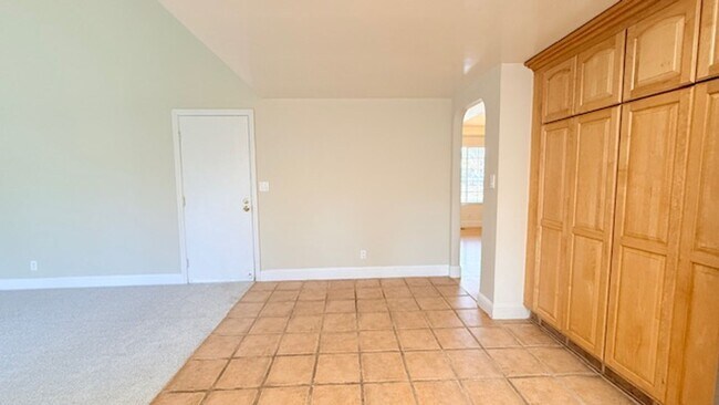 Building Photo - Charming and Move-in Ready, 4BD/2BA, Single-Story Home in Twin Creeks South Estates, San Ramon- A...