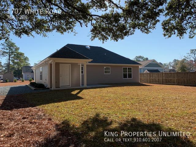 Building Photo - 1707 White Rd