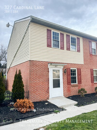 Building Photo - Spacious 2 Bedroom Town Home