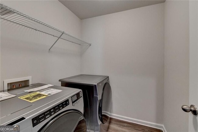 Building Photo - 212 Station Overlook Dr