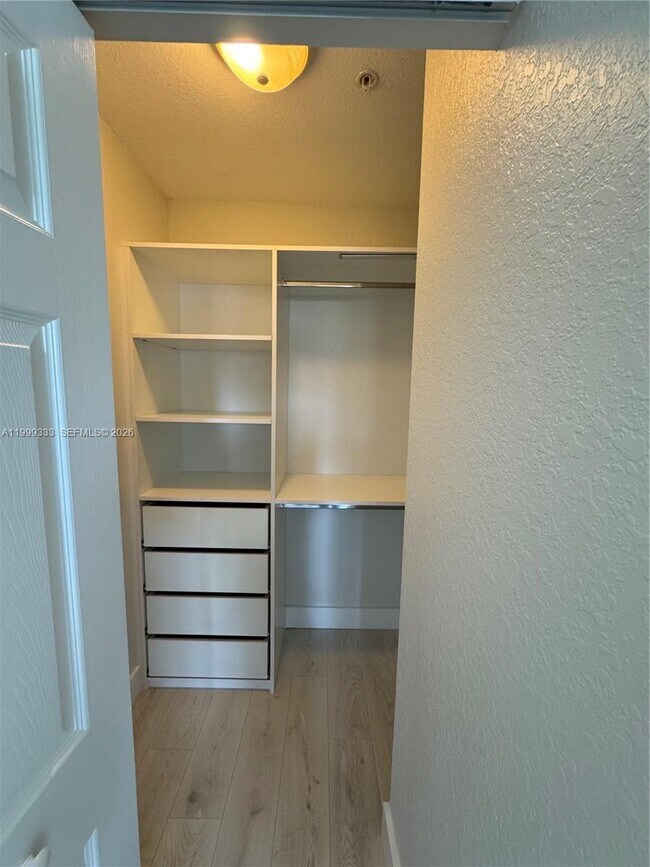 Building Photo - 11601 NW 89th St